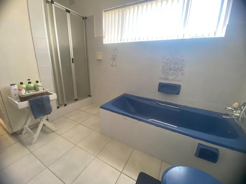 3 Bedroom Property for Sale in Chrismar Western Cape